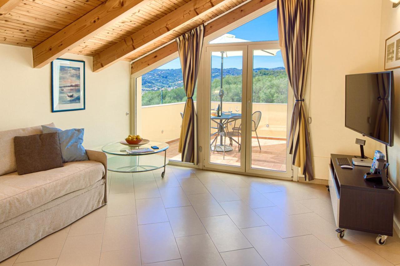 Appartamenti Villa Il Poggiolo Diano Marina Extérieur photo