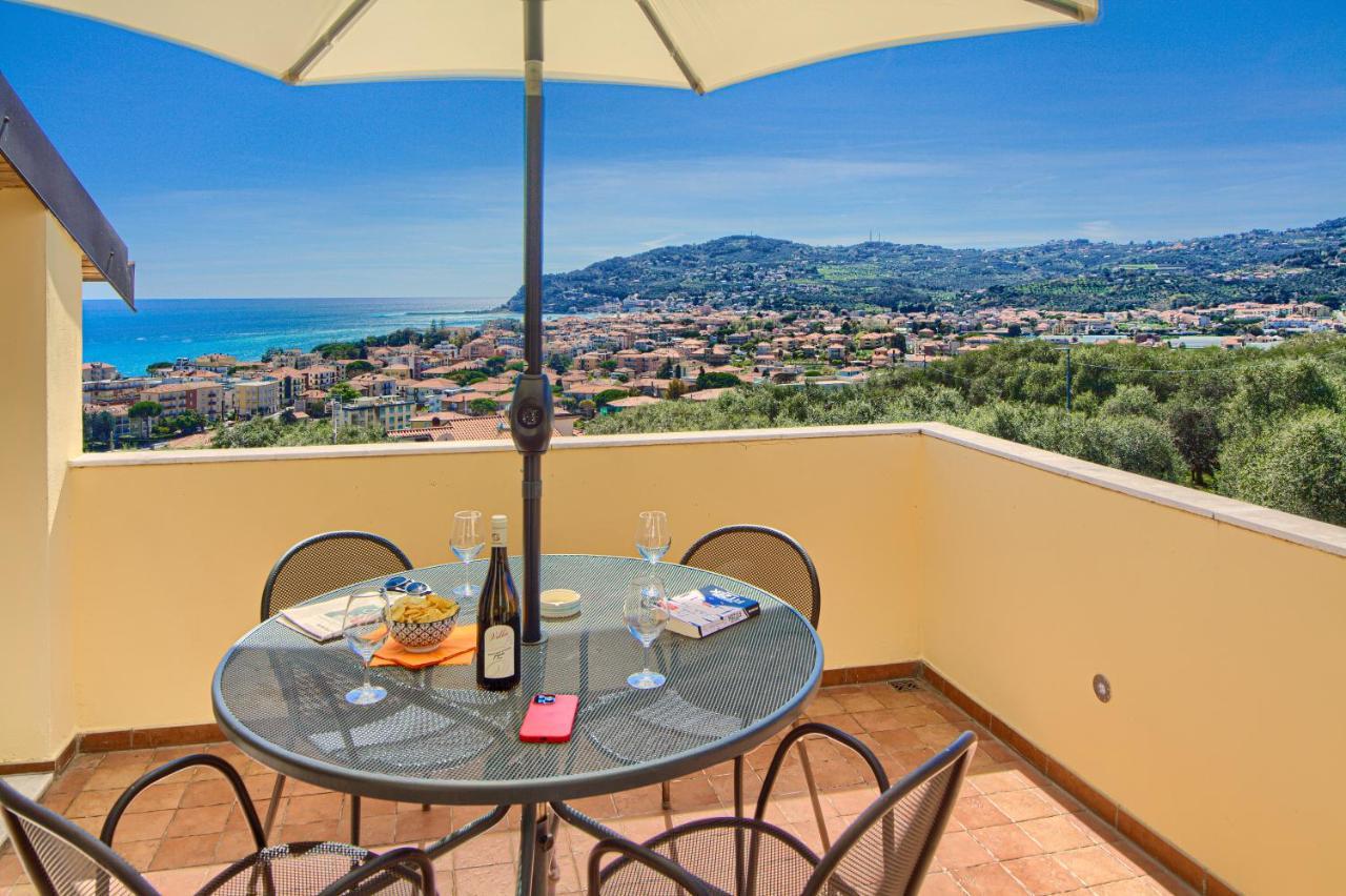 Appartamenti Villa Il Poggiolo Diano Marina Extérieur photo