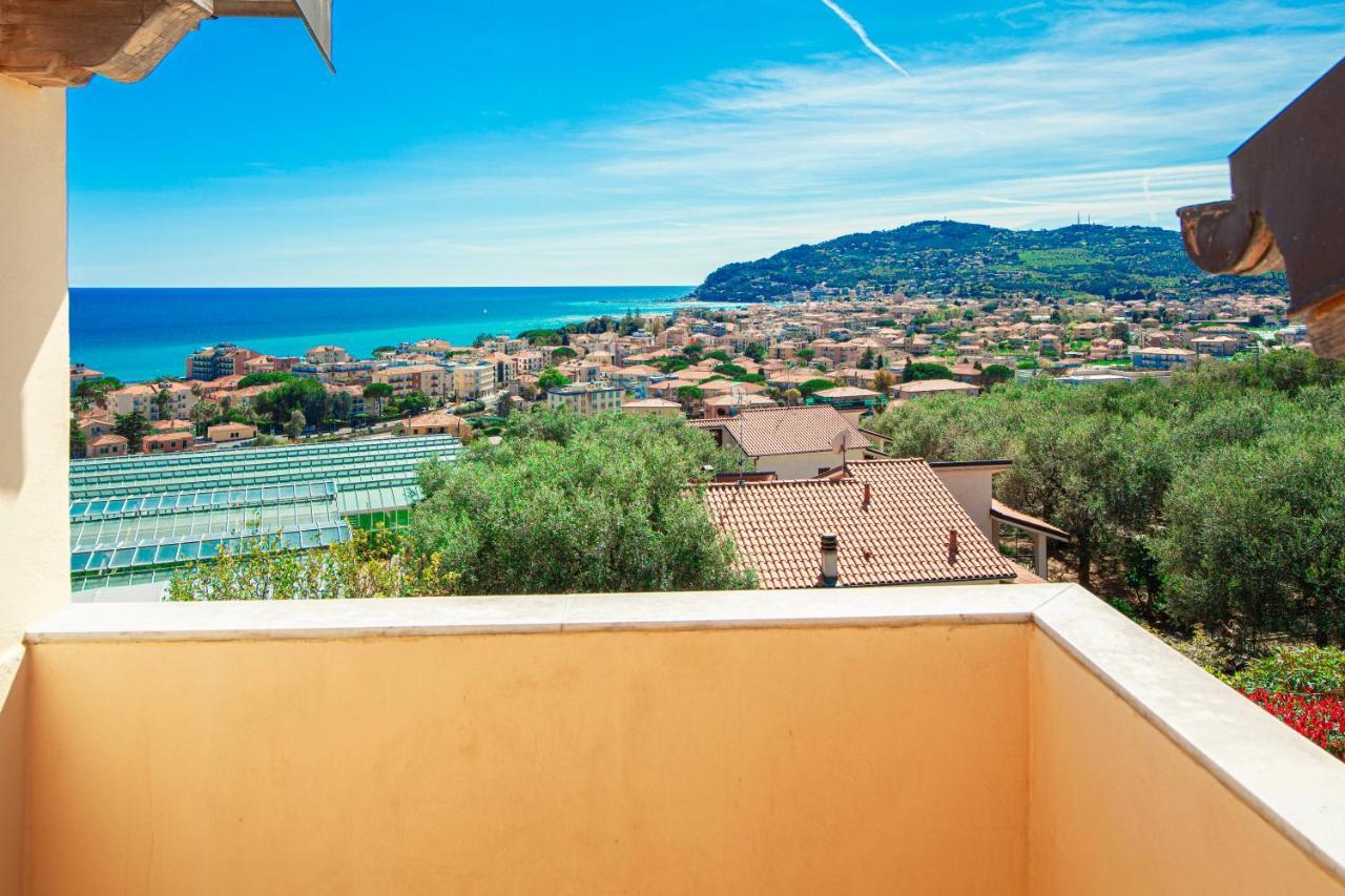 Appartamenti Villa Il Poggiolo Diano Marina Extérieur photo
