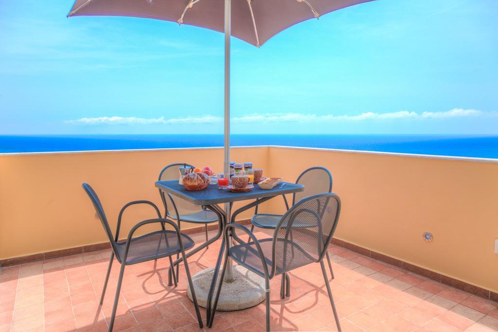 Appartamenti Villa Il Poggiolo Diano Marina Extérieur photo